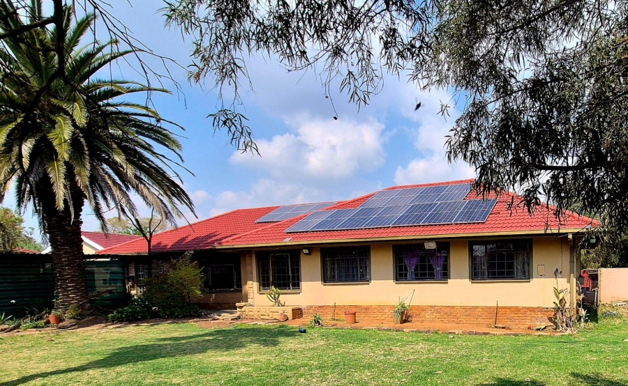 4 Bedroom Property for Sale in Roodia Free State